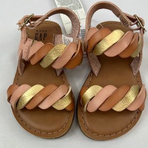 NWT Baby Gap Sandals Size 5 Girls